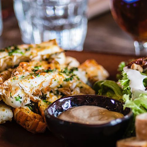 5 Great Snacks That Pair Well with Beer